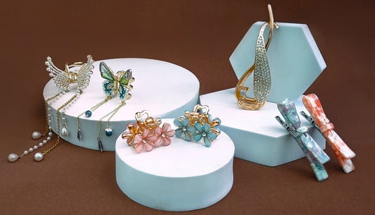 Stylish Hair Clips for Women: Elevate Your Look