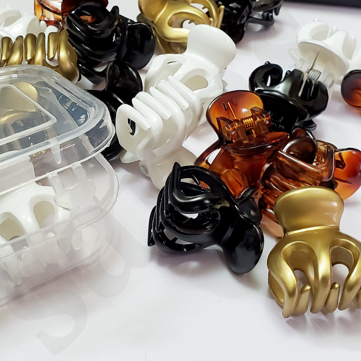Sanas Acrylic Glossy Small Claw for Women - 6Pcs